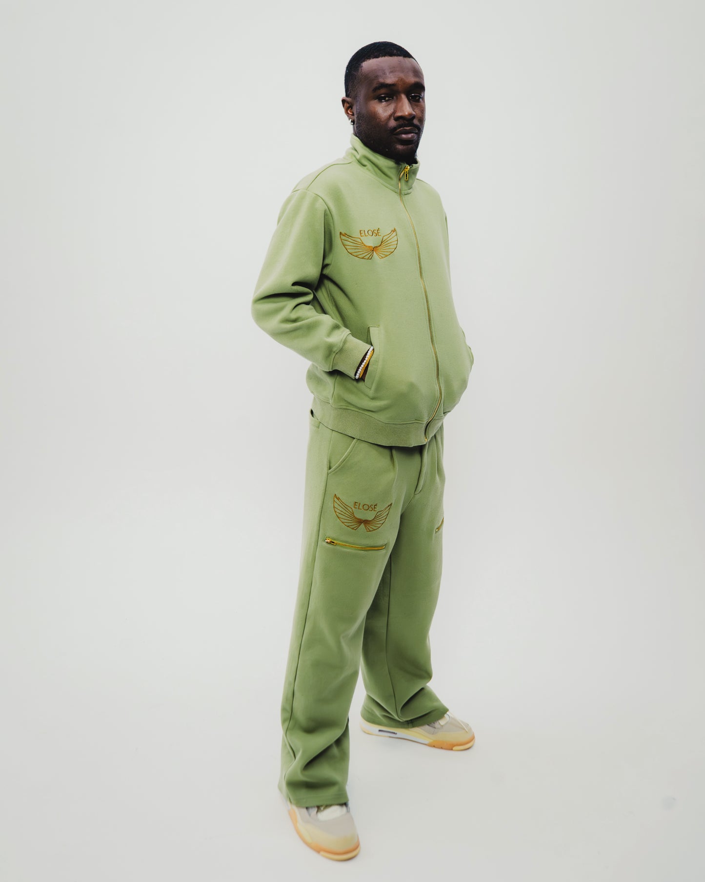 SWEATSUIT SET